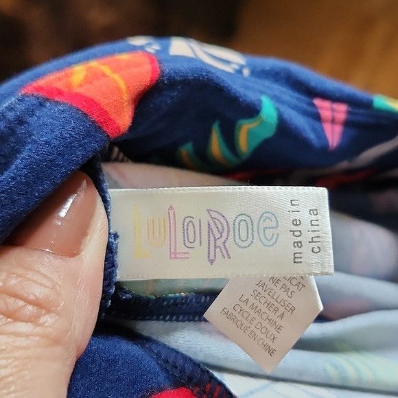 LULAROE LLR TC Leaf Leaves Buttery Soft Legging Tall Curvy - Picture 5 of 6